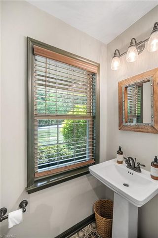 319 Ebert Farm Road, Lexington, NC 27295