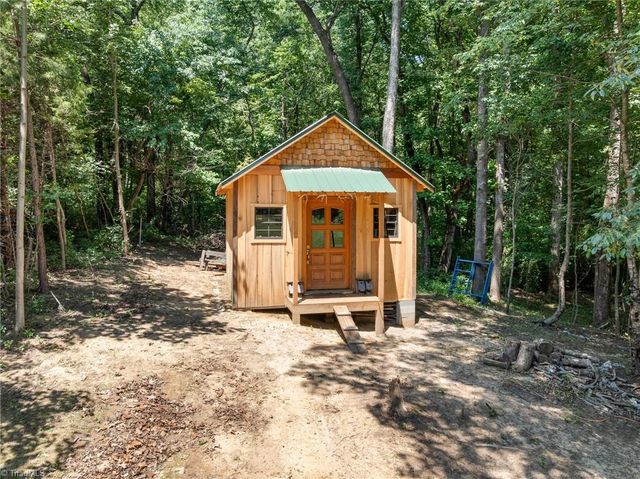 319 Ebert Farm Road, Lexington, NC 27295