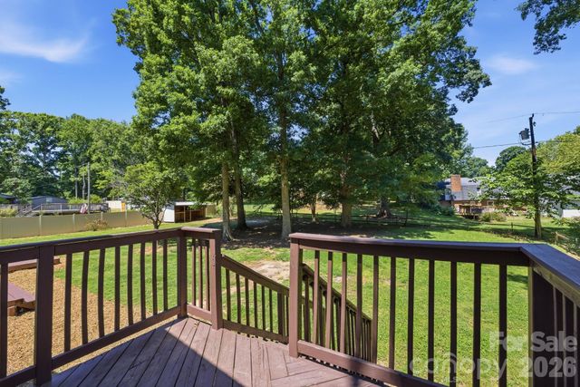 2168 Dartwood Drive NW, Concord, NC 28027