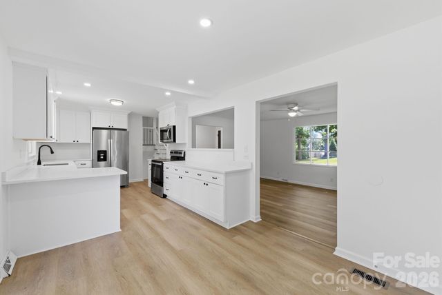 2168 Dartwood Drive NW, Concord, NC 28027