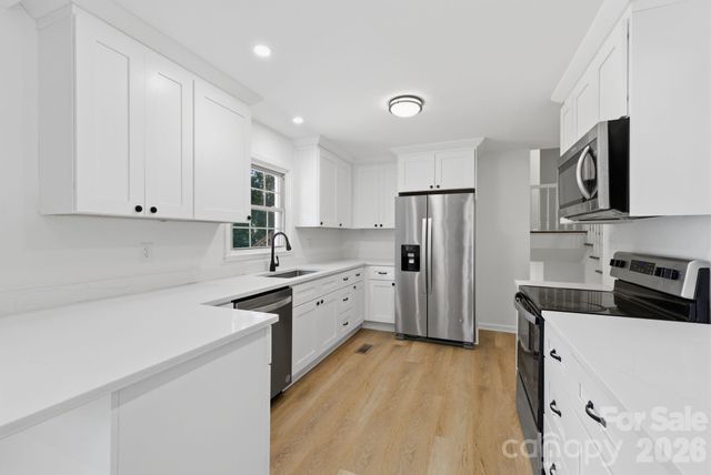 2168 Dartwood Drive NW, Concord, NC 28027