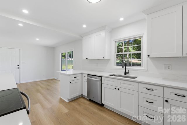 2168 Dartwood Drive NW, Concord, NC 28027