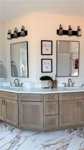 411 Katy Place, Atlanta, GA 30349