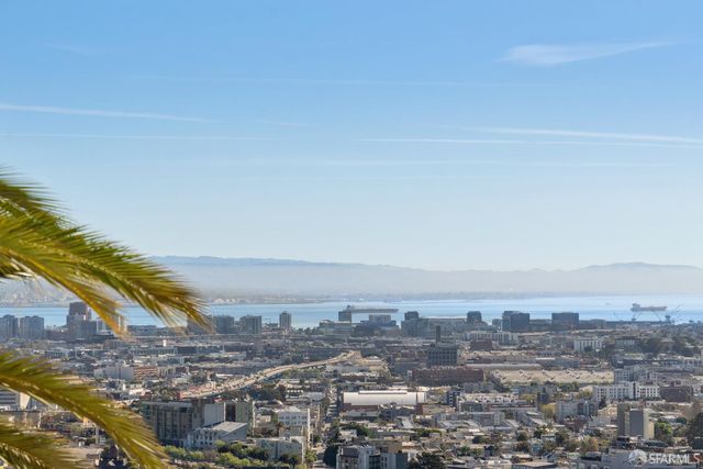 351 Buena Vista Avenue 601E, San Francisco, CA 94117