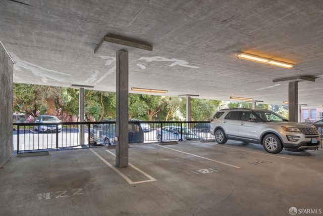 351 Buena Vista Avenue 601E, San Francisco, CA 94117