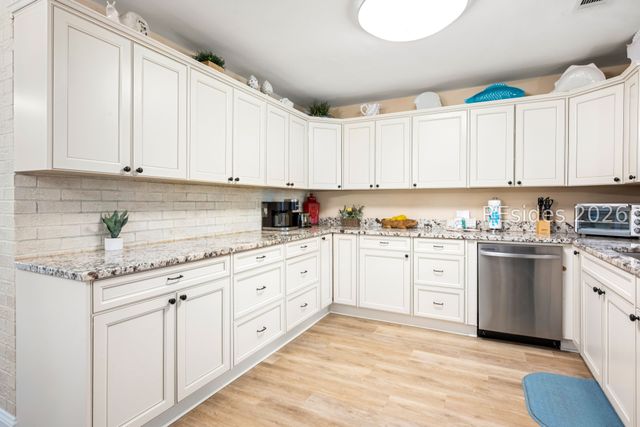 2 Nighthawk St, Hilton Head Island, SC 29928