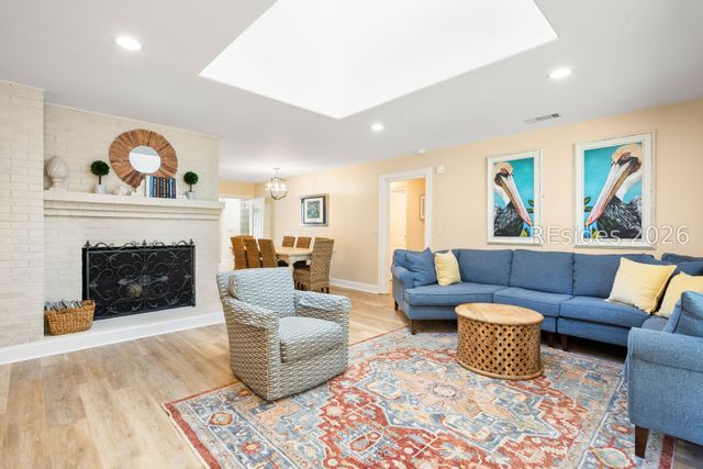 2 Nighthawk St, Hilton Head Island, SC 29928