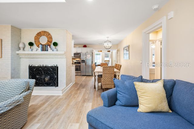 2 Nighthawk St, Hilton Head Island, SC 29928