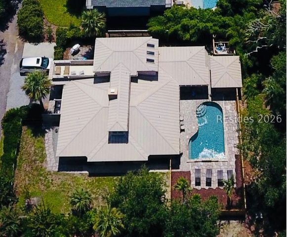 2 Nighthawk St, Hilton Head Island, SC 29928