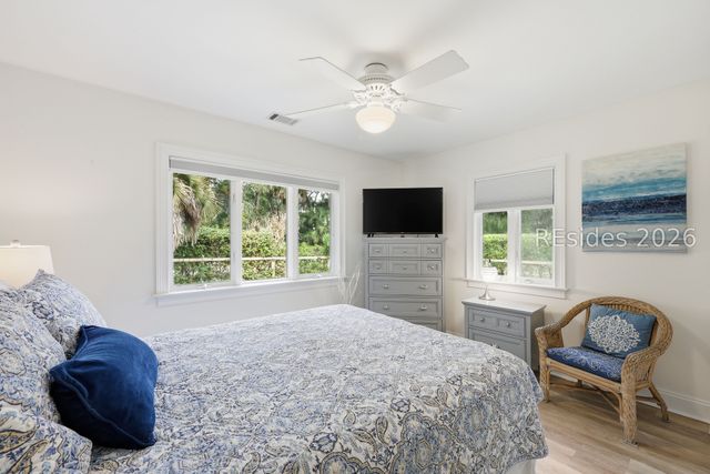 2 Nighthawk St, Hilton Head Island, SC 29928