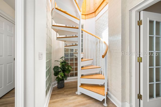 2 Nighthawk St, Hilton Head Island, SC 29928