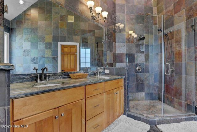 707 N Green Tee Road, Hampstead, NC 28443