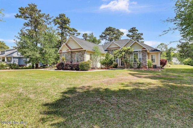 707 N Green Tee Road, Hampstead, NC 28443
