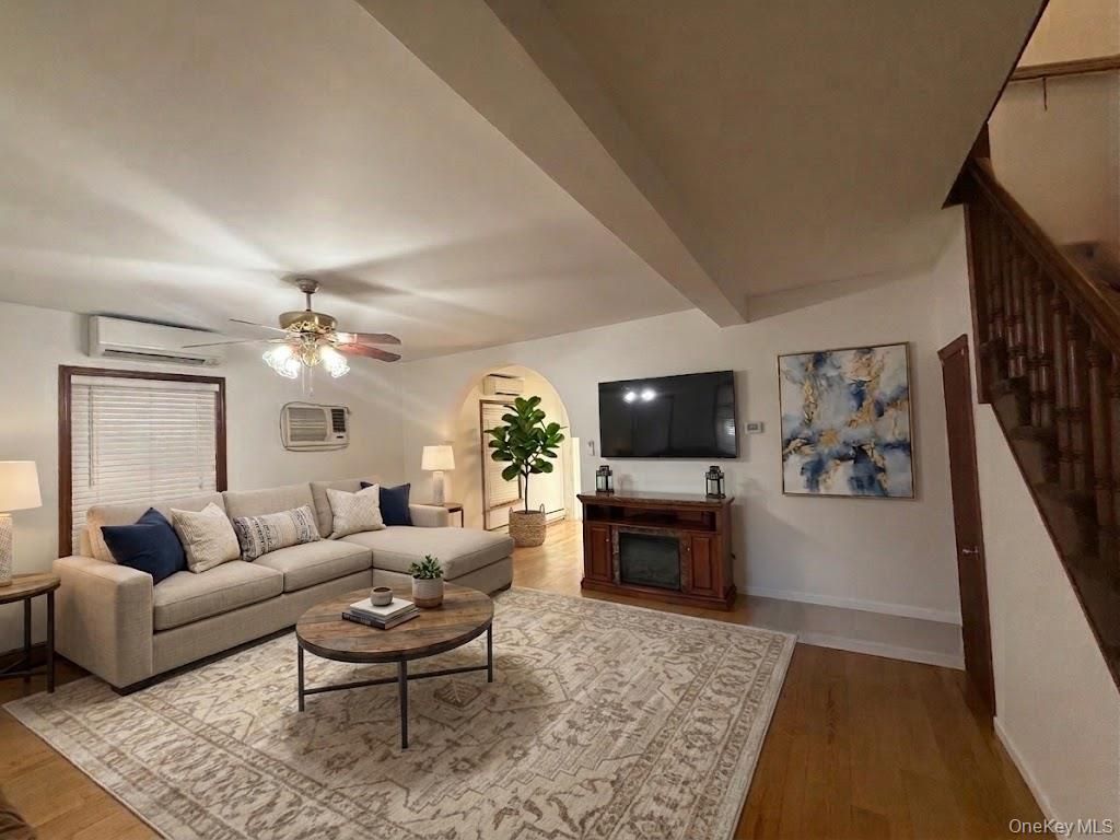 1521 Hone Avenue, Bronx, NY 10461 — photo 4