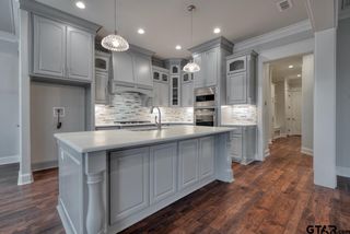 89 S Ryder Cup, Hideaway, TX 75771