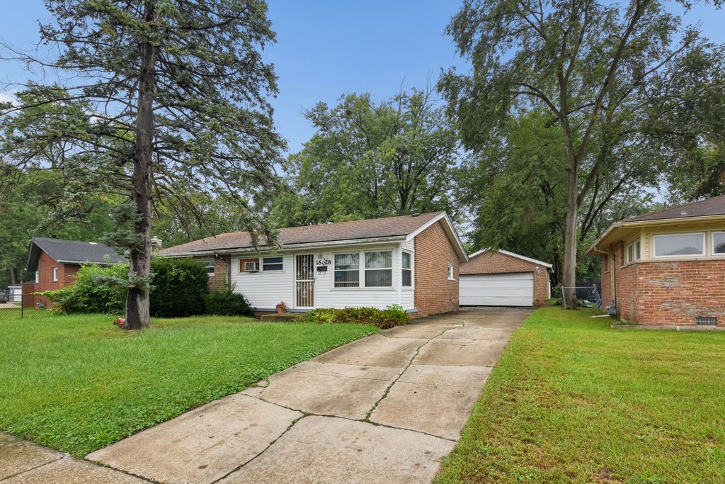 16028 Richmond Avenue, Markham, IL 60428 — exterior