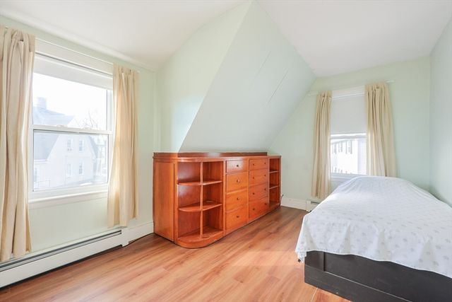 35 Miller Stile Rd, Quincy, MA 02169