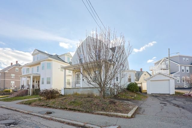 35 Miller Stile Rd, Quincy, MA 02169
