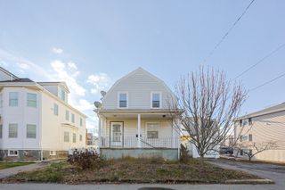 35 Miller Stile Rd, Quincy, MA 02169