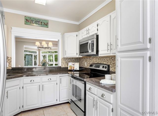 318 Water Pointe Ln, Midlothian, VA 23112