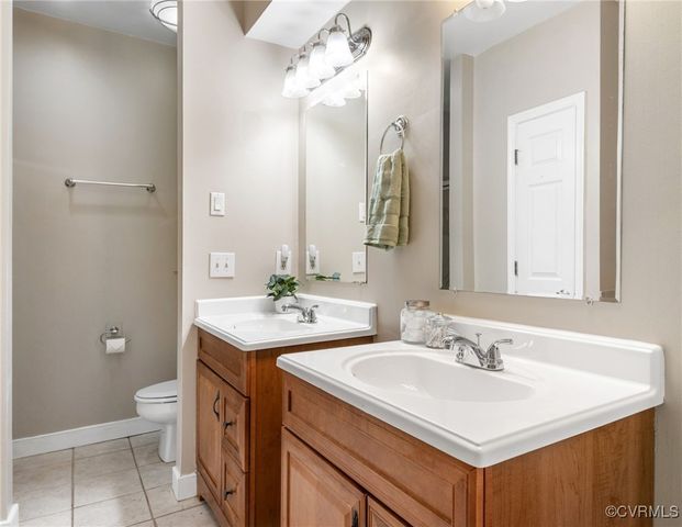 318 Water Pointe Ln, Midlothian, VA 23112
