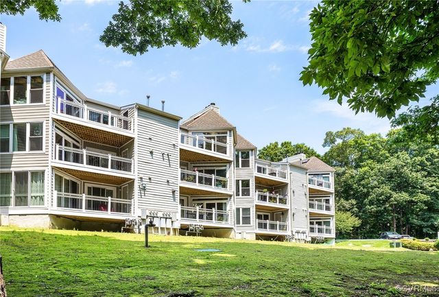 318 Water Pointe Ln, Midlothian, VA 23112