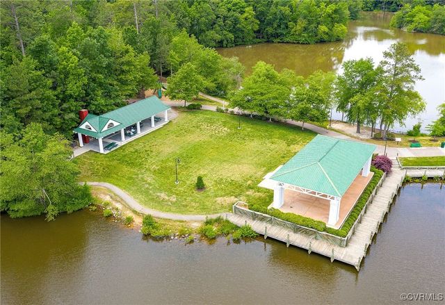 318 Water Pointe Ln, Midlothian, VA 23112