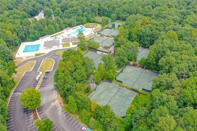 318 Water Pointe Ln, Midlothian, VA 23112