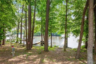 318 Water Pointe Ln, Midlothian, VA 23112