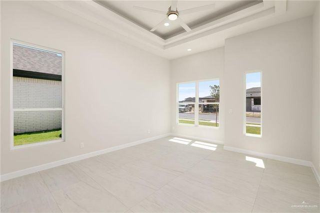 3705 Noronha Drive, Edinburg, TX 78542