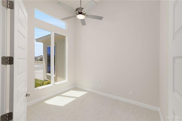 3705 Noronha Drive, Edinburg, TX 78542