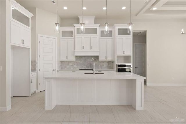 3705 Noronha Drive, Edinburg, TX 78542