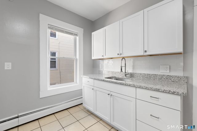 12 Orange Street, Hartford, CT 06106