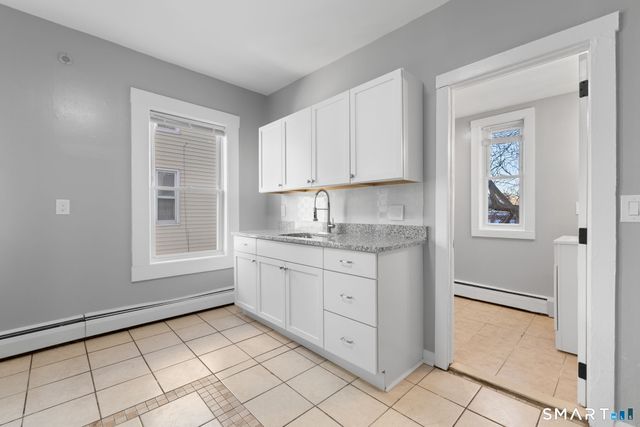 12 Orange Street, Hartford, CT 06106