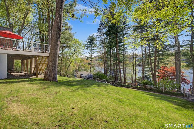 11 Candlewood Springs, New Milford, CT 06776