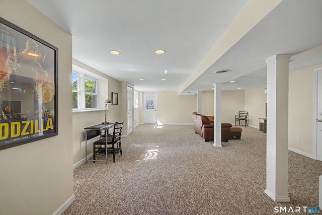 11 Candlewood Springs, New Milford, CT 06776
