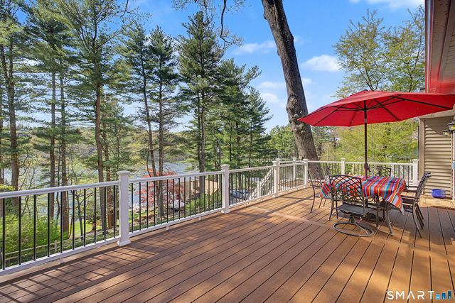 11 Candlewood Springs, New Milford, CT 06776