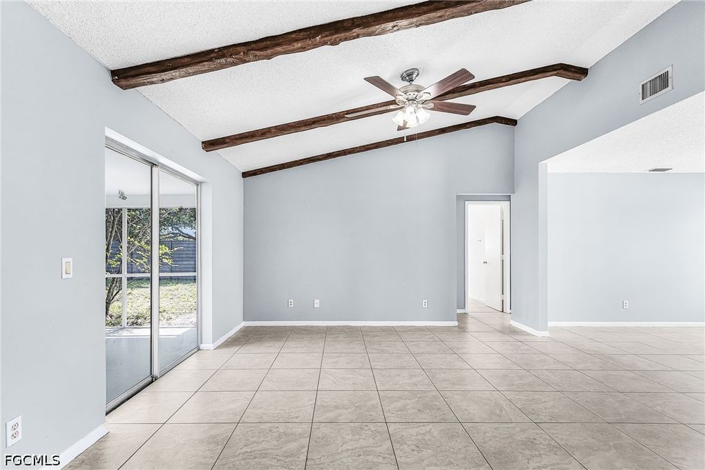Image 6 of property listing at 1435 SE 14th ST, Cape Coral, FL 33990