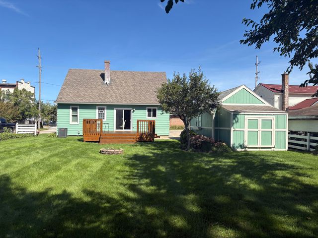114 W Exchange Street, Spring Lake, MI 49456