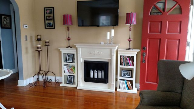 114 W Exchange Street, Spring Lake, MI 49456