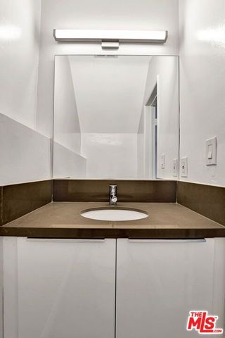 831 2nd Street, Santa Monica, CA 90403