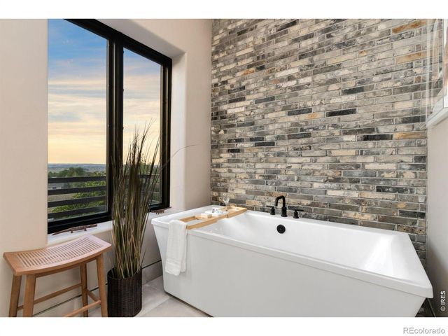 7730 Park Ridge Circle, Fort Collins, CO 80528