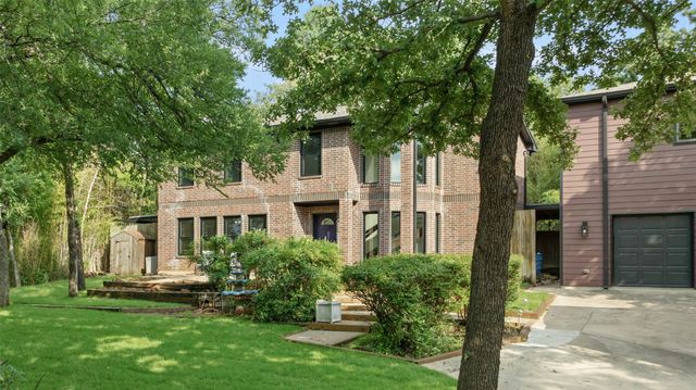 2002 Emerson Lane, Denton, TX 76209