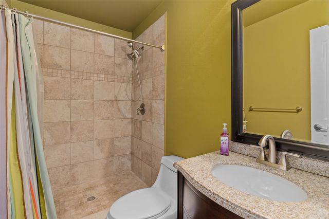 2002 Emerson Lane, Denton, TX 76209