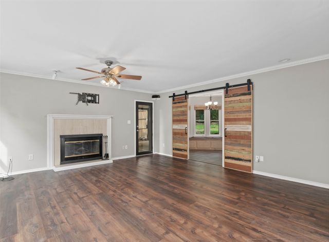 2002 Emerson Lane, Denton, TX 76209