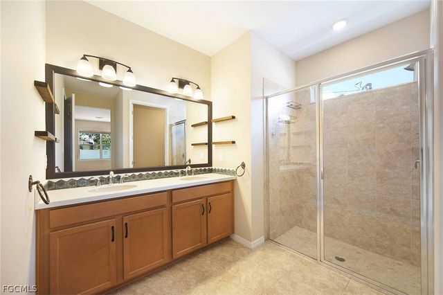 2600 SW 17th PL, Cape Coral, FL 33914