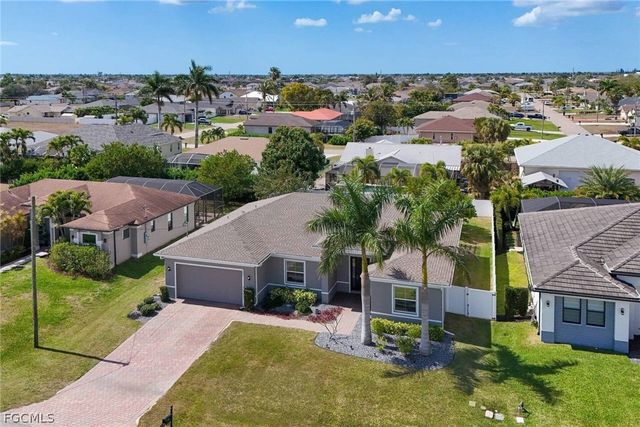 2600 SW 17th PL, Cape Coral, FL 33914