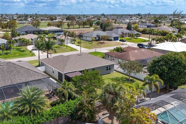 2600 SW 17th PL, Cape Coral, FL 33914