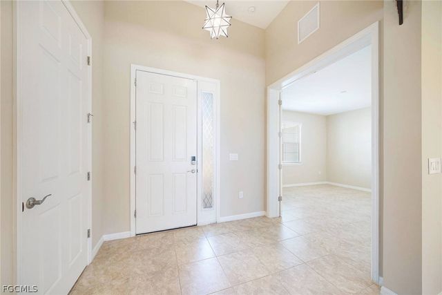 2600 SW 17th PL, Cape Coral, FL 33914