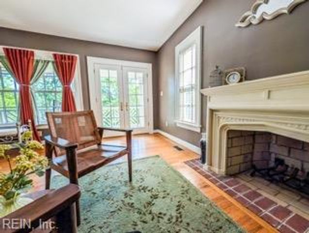 338 S Church ST, Smithfield, VA 23430